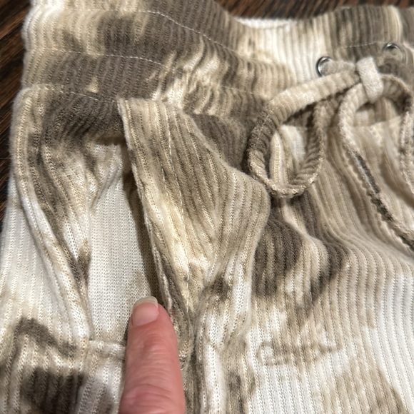 **NWT** Ribbed Tie Dye/Swirly Joggers - Picture 5 of 6